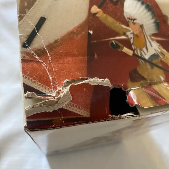 Le Toy Van/Papo Cherokee Teepee TV238 No Figures Included - Picture 6 of 10